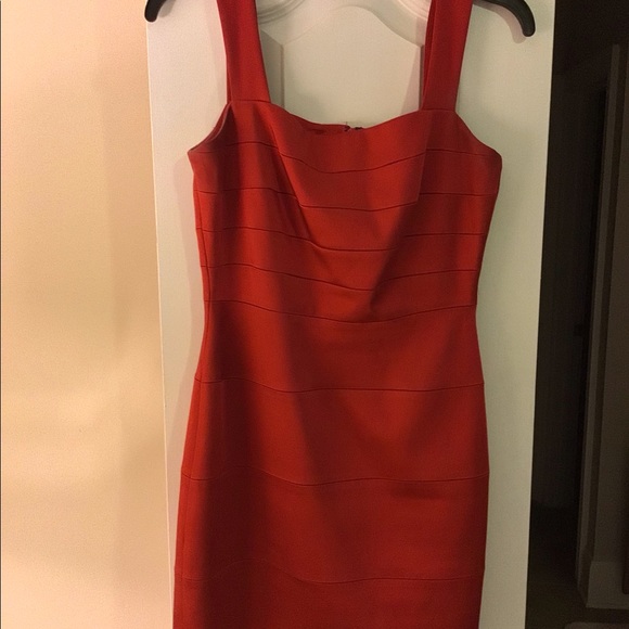 Cache Red Dress! Size 4 - Picture 3 of 11